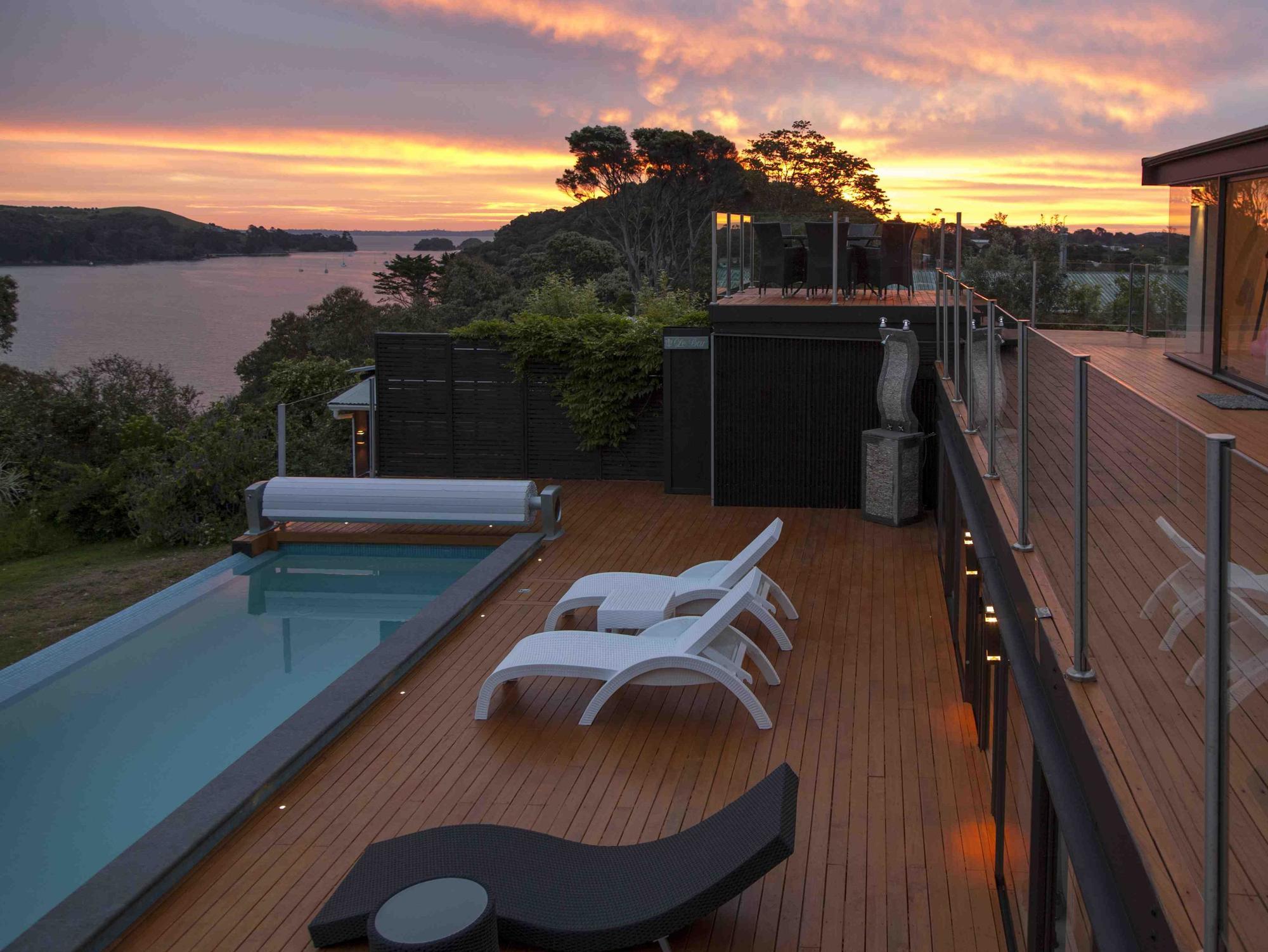 Le Chalet Waiheke Apartments Ostend Exterior foto