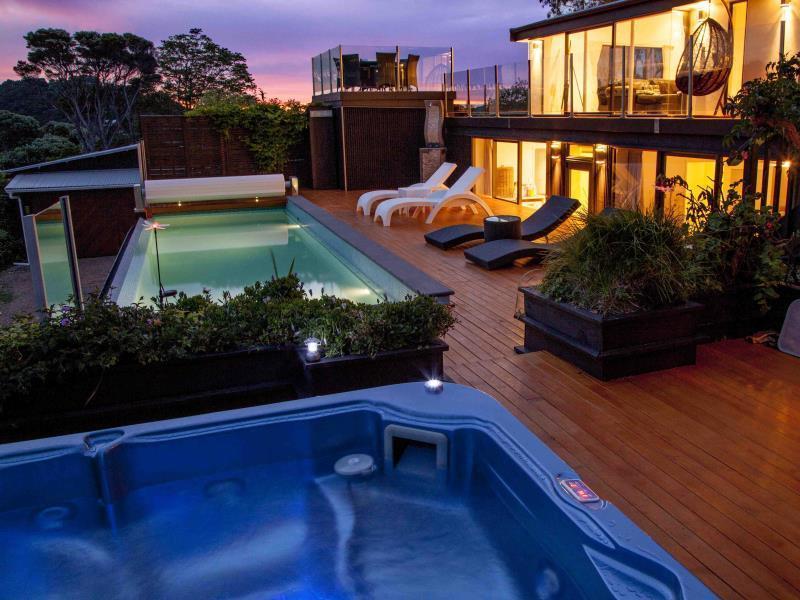 Le Chalet Waiheke Apartments Ostend Exterior foto